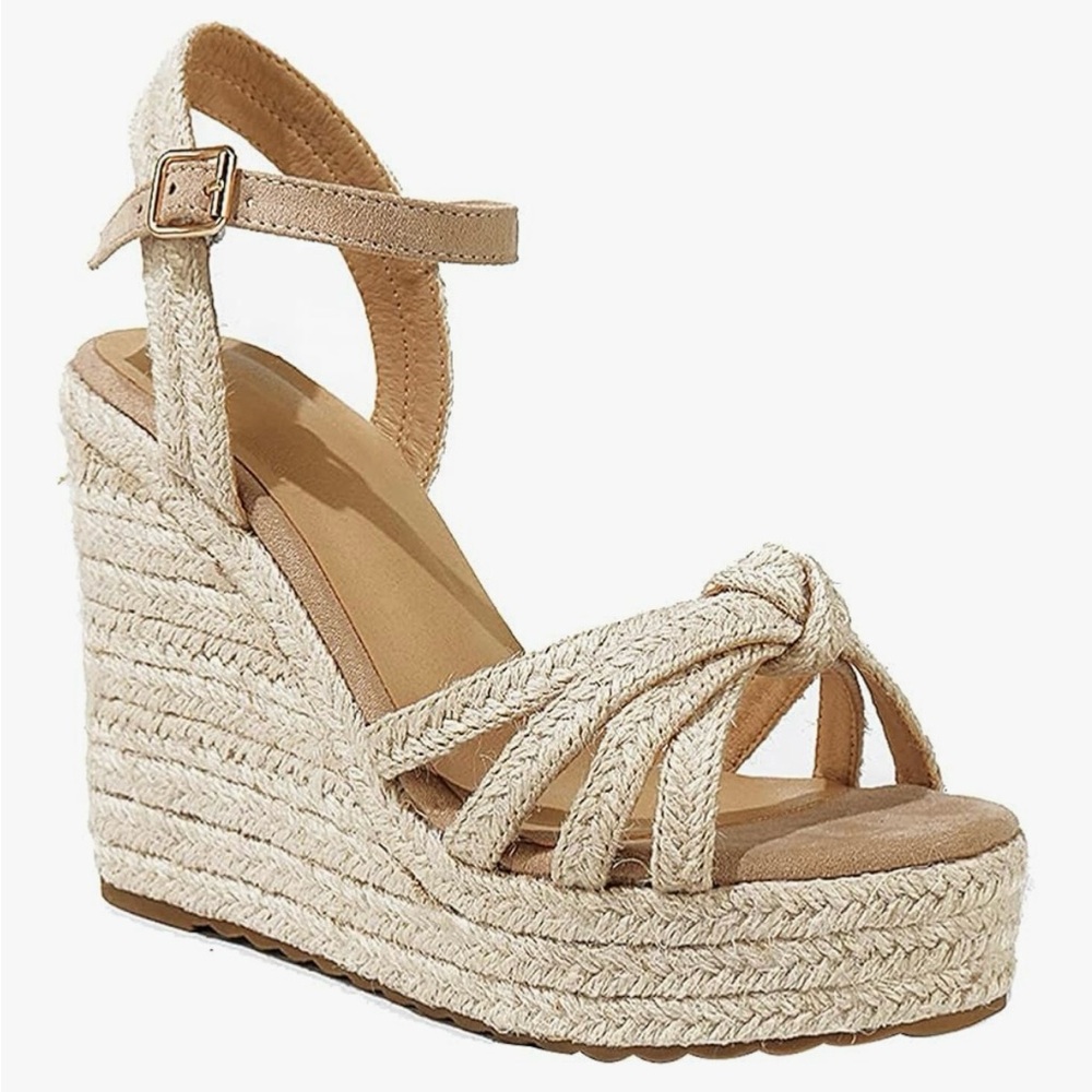 Elegant Tan Wedge Sandals